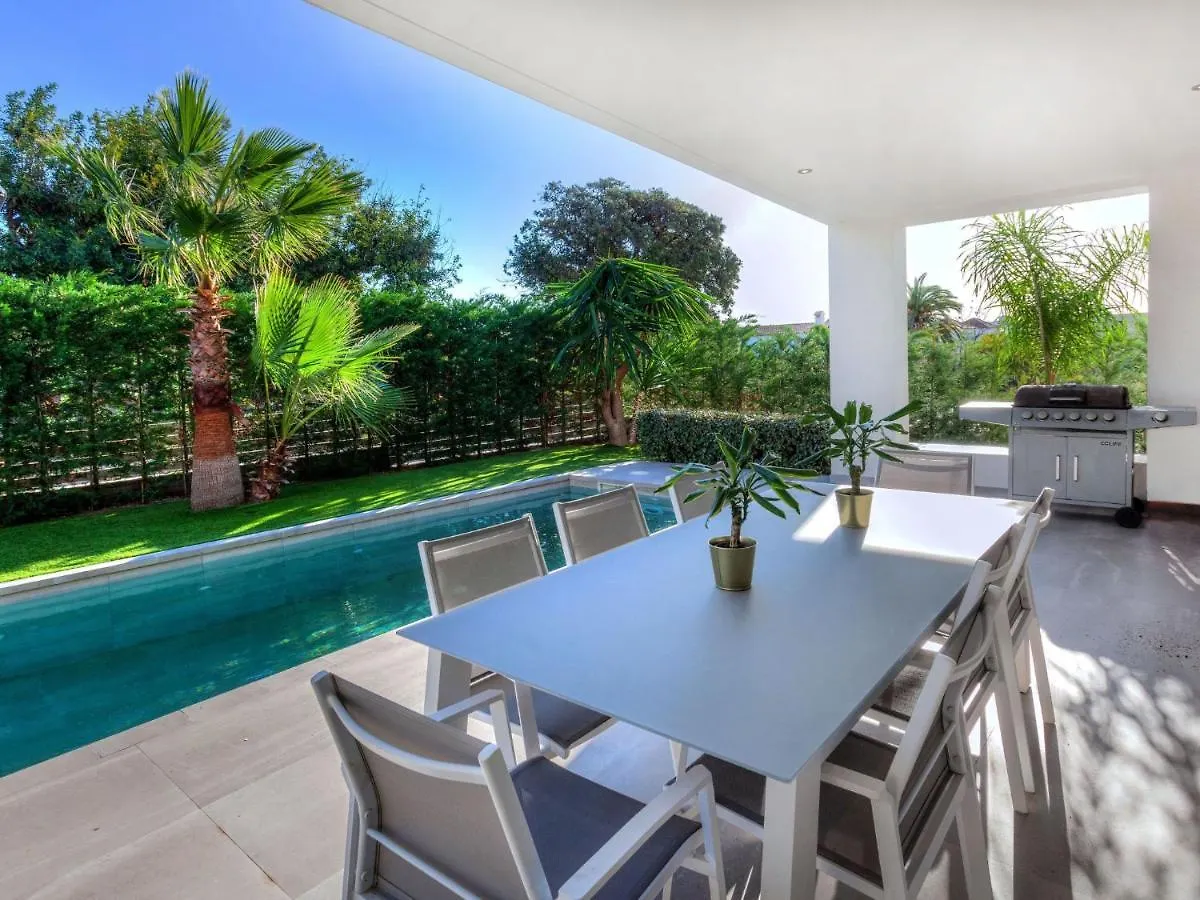 Villa Ardiaca By Interhome Cambrils